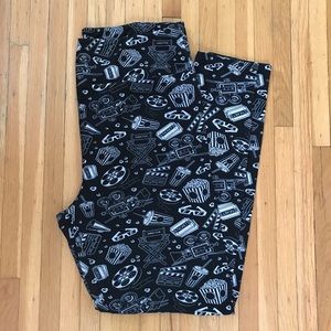 Lularoe Movie Themed Leggings